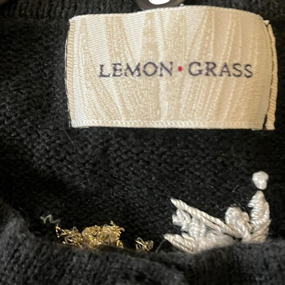 Vtg. Black and white reindeer cardigan holiday #reindeercardigan #vintag… - Picture 3 of 6